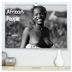African People black white (hochwertiger Premium Wandkalender 2024 DIN A2 quer), Kunstdruck in Hochglanz von Voß / www.vossiem.de,  Michael