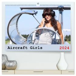 Aircraft Girls 2024 (hochwertiger Premium Wandkalender 2024 DIN A2 quer), Kunstdruck in Hochglanz von & Film Jasmin Hahn,  Foto