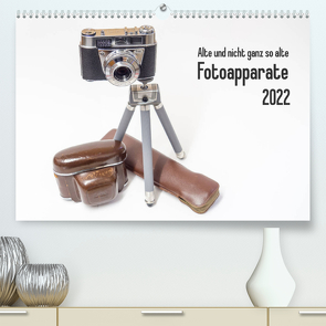 Alte und nicht ganz so alte Fotoapparate (Premium, hochwertiger DIN A2 Wandkalender 2022, Kunstdruck in Hochglanz) von Rohwer,  Klaus