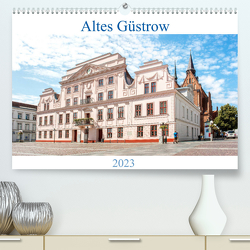 Altes Güstrow (Premium, hochwertiger DIN A2 Wandkalender 2023, Kunstdruck in Hochglanz) von pixs:sell