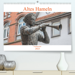 Altes Hameln (Premium, hochwertiger DIN A2 Wandkalender 2023, Kunstdruck in Hochglanz) von pixs:sell