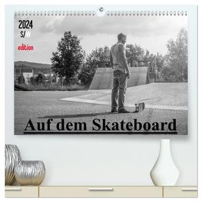 Auf dem Skateboard (hochwertiger Premium Wandkalender 2024 DIN A2 quer), Kunstdruck in Hochglanz von Wenk,  Michael