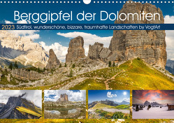 Berggipfel der DolomitenAT-Version (Wandkalender 2023 DIN A3 quer) von VogtArt