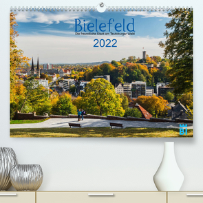 Bielefeld – Die freundliche Stadt am Teutoburger Wald (Premium, hochwertiger DIN A2 Wandkalender 2022, Kunstdruck in Hochglanz) von Kloss,  Wolf