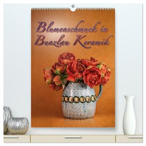 Blumenschmuck in Bunzlau Keramik (hochwertiger Premium Wandkalender 2024 DIN A2 hoch), Kunstdruck in Hochglanz von Gödecke,  Dieter