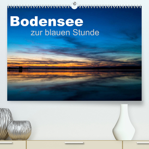 Bodensee zur blauen Stunde (Premium, hochwertiger DIN A2 Wandkalender 2022, Kunstdruck in Hochglanz) von Kunze,  Marc