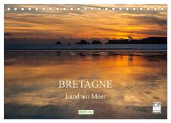 Bretagne – Land am Meer (Tischkalender 2024 DIN A5 quer), CALVENDO Monatskalender von Schwager,  Monika