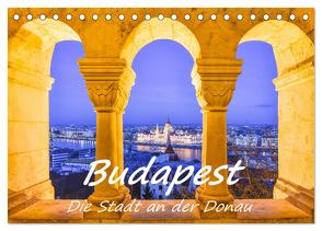 Budapest – Die Stadt an der Donau (Tischkalender 2024 DIN A5 quer), CALVENDO Monatskalender von Hackstein,  Bettina