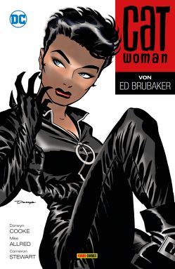 Catwoman von Ed Brubaker von Allred,  Mike, Brubaker,  Ed, Burchett,  Rick, Cooke,  Darwyn, Heiss,  Christian, Rader,  Brad, Stewart,  Cameron