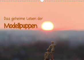 Das geheime Leben der Modellpuppen (Wandkalender 2020 DIN A3 quer) von Rebel - we're photography,  Werner