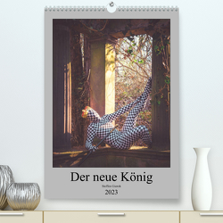 Der neue König (Premium, hochwertiger DIN A2 Wandkalender 2023, Kunstdruck in Hochglanz) von Artist Design,  Magic, Gierok,  Steffen