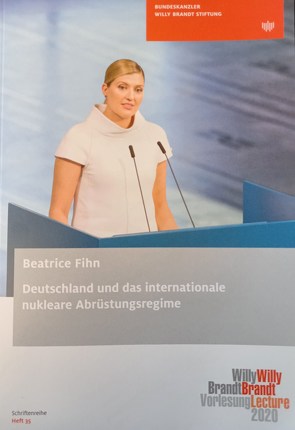 Deutschland und das internationale Abrüstungsregime von Fihn,  Beatrice