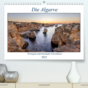 Die Algarve – Portugals märchenhafte Felsenküste (Premium, hochwertiger DIN A2 Wandkalender 2022, Kunstdruck in Hochglanz) von AkremaFotoArt