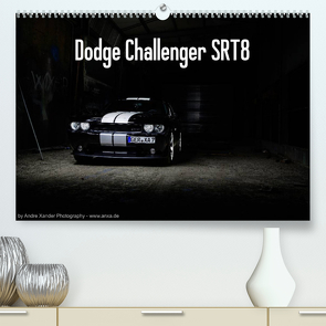 Dodge Challenger SRT8 (Premium, hochwertiger DIN A2 Wandkalender 2023, Kunstdruck in Hochglanz) von Xander,  Andre