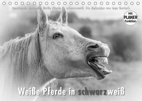 Emotionale Momente: Weiße Pferde in schwarzweiß. (Tischkalender 2018 DIN A5 quer) von Gerlach,  Ingo