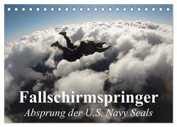 Fallschirmspringer. Absprung der U.S. Navy Seals (Tischkalender 2024 DIN A5 quer), CALVENDO Monatskalender von Stanzer,  Elisabeth
