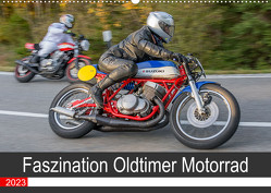 Faszination Oldtimer Motorrad – Momentaufnahmen vom Jochpass Memorial (Wandkalender 2023 DIN A2 quer) von Läufer,  Stephan