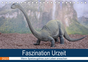 Faszination Urzeit – wenn Spielzeugdinos zum Leben erwachen (Tischkalender 2023 DIN A5 quer) von Bartruff,  Thomas