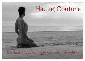 Haut(e) Couture (Wandkalender 2024 DIN A2 quer), CALVENDO Monatskalender von Nudio,  Nudio