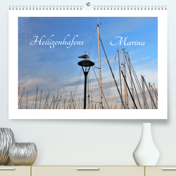 Heiligenhafens Marina (Premium, hochwertiger DIN A2 Wandkalender 2023, Kunstdruck in Hochglanz) von Grobelny,  Renate