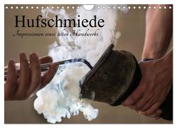 Hufschmiede – Impressionen eines alten Handwerks (Wandkalender 2024 DIN A4 quer), CALVENDO Monatskalender von Rochow,  Holger