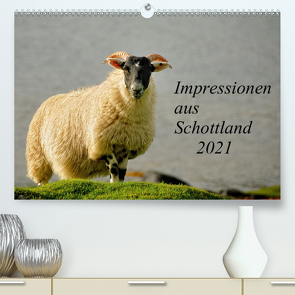 Impressionen aus Schottland / CH-Version (Premium, hochwertiger DIN A2 Wandkalender 2021, Kunstdruck in Hochglanz) von und Holger Karius,  Kirsten