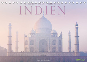 Indien: Menschen • Farben • Religionen (Tischkalender 2023 DIN A5 quer) von Benninghofen,  Jens