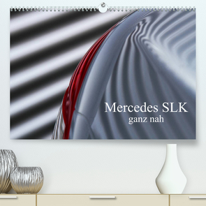 Mercedes SLK – ganz nah (Premium, hochwertiger DIN A2 Wandkalender 2023, Kunstdruck in Hochglanz) von Schürholz,  Peter