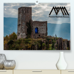 MMM – Messner Mountain Museum (Premium, hochwertiger DIN A2 Wandkalender 2022, Kunstdruck in Hochglanz) von www.HerzogPictures.de