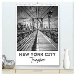 NEW YORK CITY Teamplaner (hochwertiger Premium Wandkalender 2024 DIN A2 hoch), Kunstdruck in Hochglanz von Viola,  Melanie