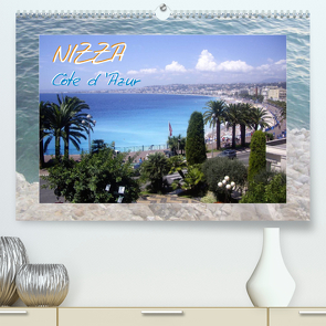 Nizza, Côte d’Azur (Premium, hochwertiger DIN A2 Wandkalender 2022, Kunstdruck in Hochglanz) von Lavende,  Elinor