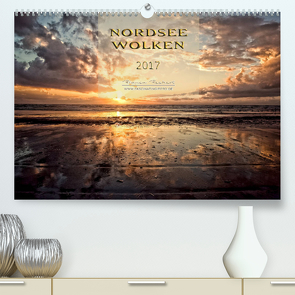 Nordseewolken (Premium, hochwertiger DIN A2 Wandkalender 2023, Kunstdruck in Hochglanz) von Foto / www.fascinating-foto.de,  Fascinating