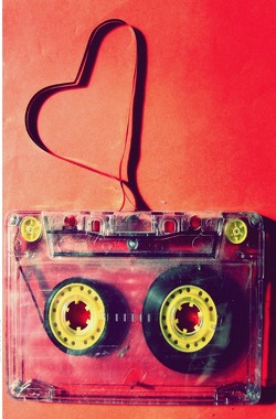 Notizbuch Retro Style Love Music Tape Oldschool Liniert Ringbindung Red Notebook Ruled von Publishing,  Lunata