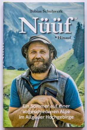 Nüüf * Hinauf von Schuhwerk,  Tobias