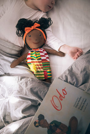 Odo Kinderbuch und Odo Puppe von Kodua,  Dayan