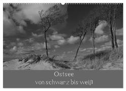 Ostsee – von schwarz bis weiß (Wandkalender 2024 DIN A2 quer), CALVENDO Monatskalender von Becker,  Uwe