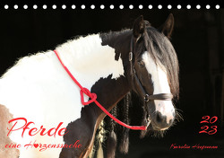 Pferde – eine Herzenssache (Tischkalender 2023 DIN A5 quer) von Heepmann,  Karolin