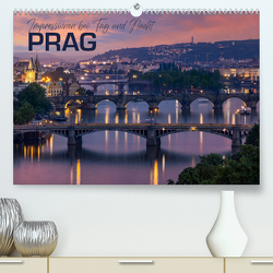 PRAG Impressionen bei Tag und Nacht (Premium, hochwertiger DIN A2 Wandkalender 2023, Kunstdruck in Hochglanz) von Viola,  Melanie