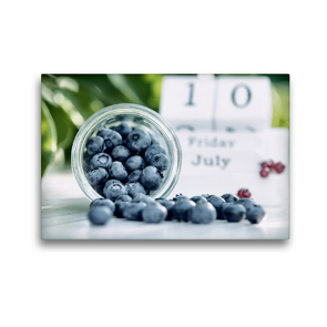 Premium Textil-Leinwand 45 x 30 cm Quer-Format Blaubeeren in der Sommerküche | Wandbild, HD-Bild auf Keilrahmen, Fertigbild auf hochwertigem Vlies, Leinwanddruck von Tanja Riedel