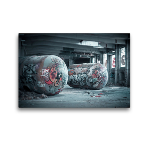 Premium Textil-Leinwand 45 x 30 cm Quer-Format Tanks in Fabrikshalle verlassen | Wandbild, HD-Bild auf Keilrahmen, Fertigbild auf hochwertigem Vlies, Leinwanddruck von Gerd Matschek