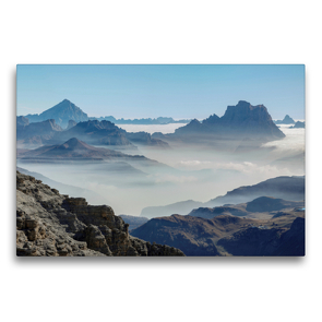 Premium Textil-Leinwand 75 x 50 cm Quer-Format Der Monte Antelao (3264 m) und der Monte Pelmo (3168 m) erheben sich über ein Wolkenmeer in den Dolomiten des Veneto | Wandbild, HD-Bild auf Keilrahmen, Fertigbild auf hochwertigem Vlies, Leinwanddruck von Martin Zwick