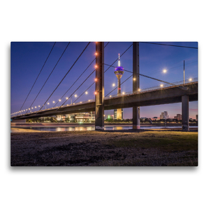 Premium Textil-Leinwand 75 x 50 cm Quer-Format Düsseldorf am Rheinufer bei Nacht | Wandbild, HD-Bild auf Keilrahmen, Fertigbild auf hochwertigem Vlies, Leinwanddruck von Alexander Gründel