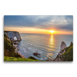 Premium Textil-Leinwand 75 x 50 cm Quer-Format Leinwand Felsenküste von Etretat bei Sonnenuntergang absolut sehenswert | Wandbild, HD-Bild auf Keilrahmen, Fertigbild auf hochwertigem Vlies, Leinwanddruck von Mike Weiwers