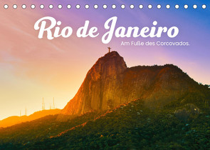 Rio de Janeiro – Am Fuße des Corcovados. (Tischkalender 2023 DIN A5 quer) von SF