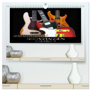 Rockgitarren im Blitzlicht (hochwertiger Premium Wandkalender 2024 DIN A2 quer), Kunstdruck in Hochglanz von Bleicher,  Renate