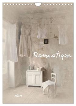 Romantique (Wandkalender 2024 DIN A4 hoch), CALVENDO Monatskalender von Lamade,  Christin