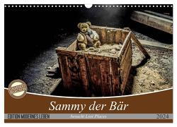 Sammy der Bär besucht Lost Places (Wandkalender 2024 DIN A3 quer), CALVENDO Monatskalender von SchnelleWelten,  SchnelleWelten