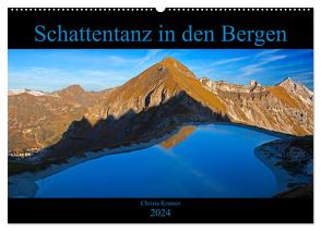 Schattentanz in den Bergen (Wandkalender 2024 DIN A2 quer), CALVENDO Monatskalender von Kramer,  Christa