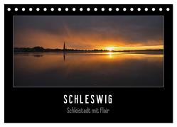 Schleswig – Schleistadt mit Flair (Tischkalender 2024 DIN A5 quer), CALVENDO Monatskalender von Kuhr,  Susann