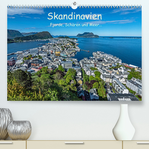 Skandinavien – Fjorde, Schären und Meer… (Premium, hochwertiger DIN A2 Wandkalender 2023, Kunstdruck in Hochglanz) von Ferrari,  Sascha